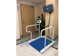 SCS 医用连电脑透析轮椅体检秤